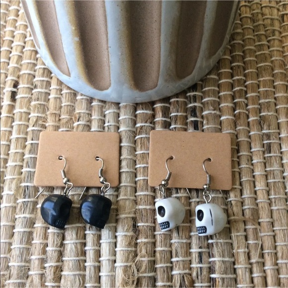 LAST 1! NEW! Halloween SET OF 2 PAIR Earrings Sugar Skull Black & White Gothic - Picture 2 of 8